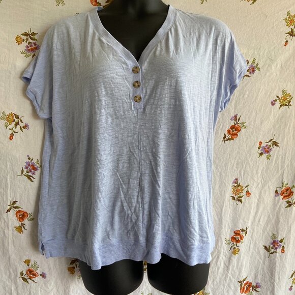 J. Jill Periwinkle Three Button Split Ribbed Hem Tee Soft Classics Essentials - Picture 1 of 7